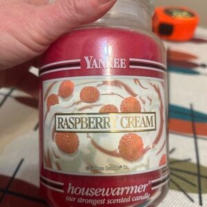 Yankee Candle “Raspberry Cream” Large Jar Candle 22 oz